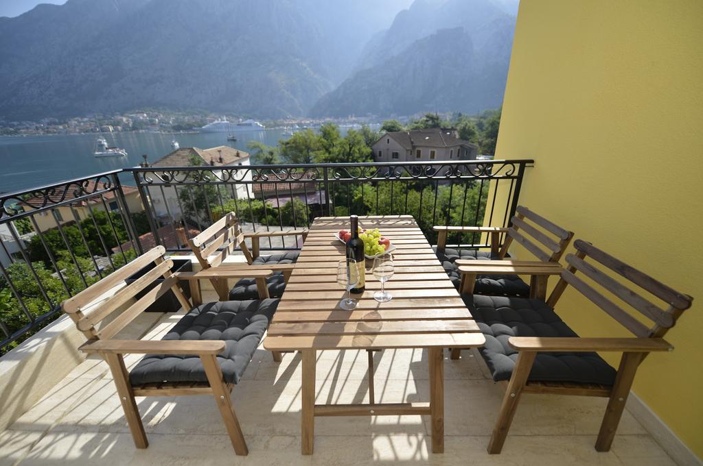 Apartmán Posto Capitano C Group Kotor Exteriér fotografie