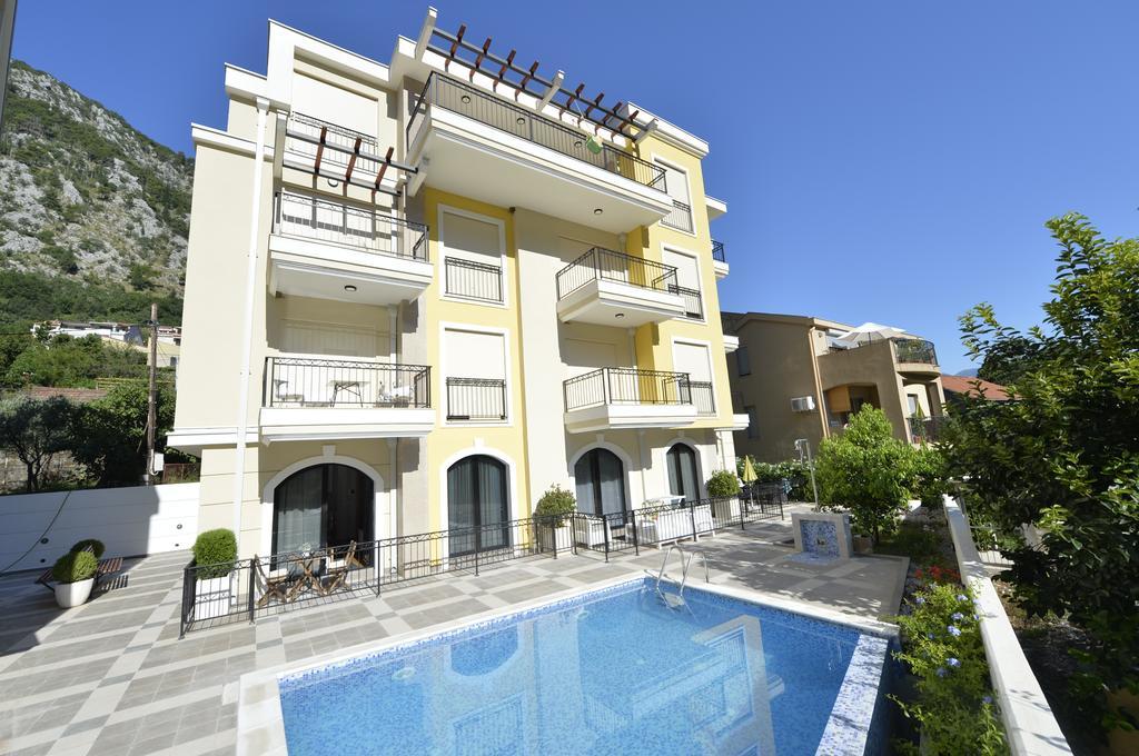 Apartmán Posto Capitano C Group Kotor Exteriér fotografie